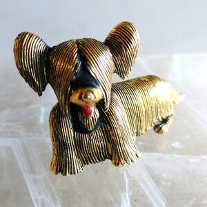 VINTAGE SCOTTIE DOG PIN 11/2 " x 1 1/4" BRUSHED DESIGN